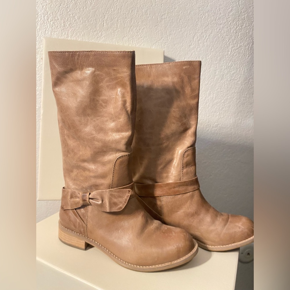 Miss Allbright Stylish Tan Leather Boots for Women size 5.5 B